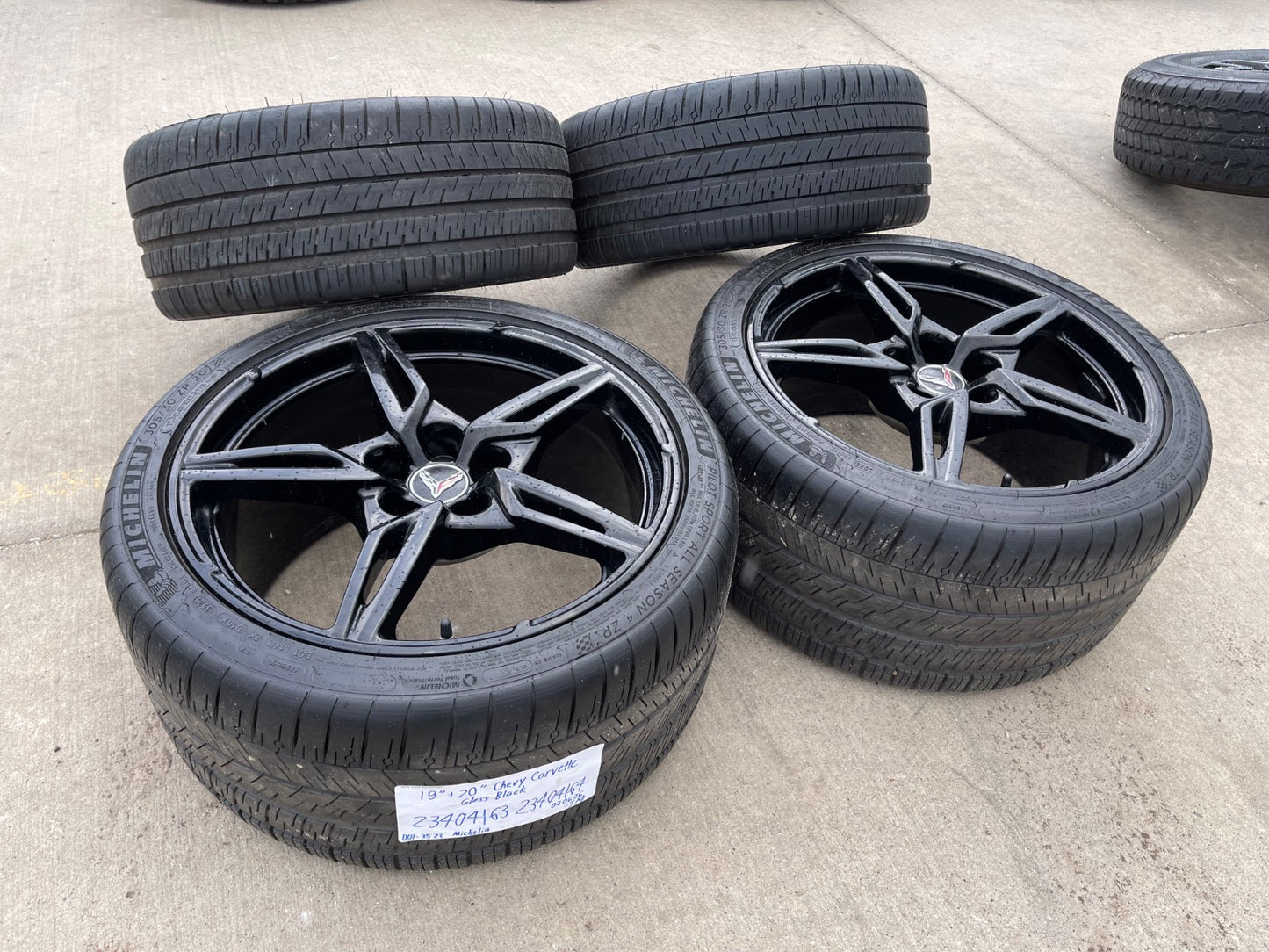 19" + 20" Chevy Corvette C8 OEM 14007 14008 wheels rims BLACK TPMS MICHELIN