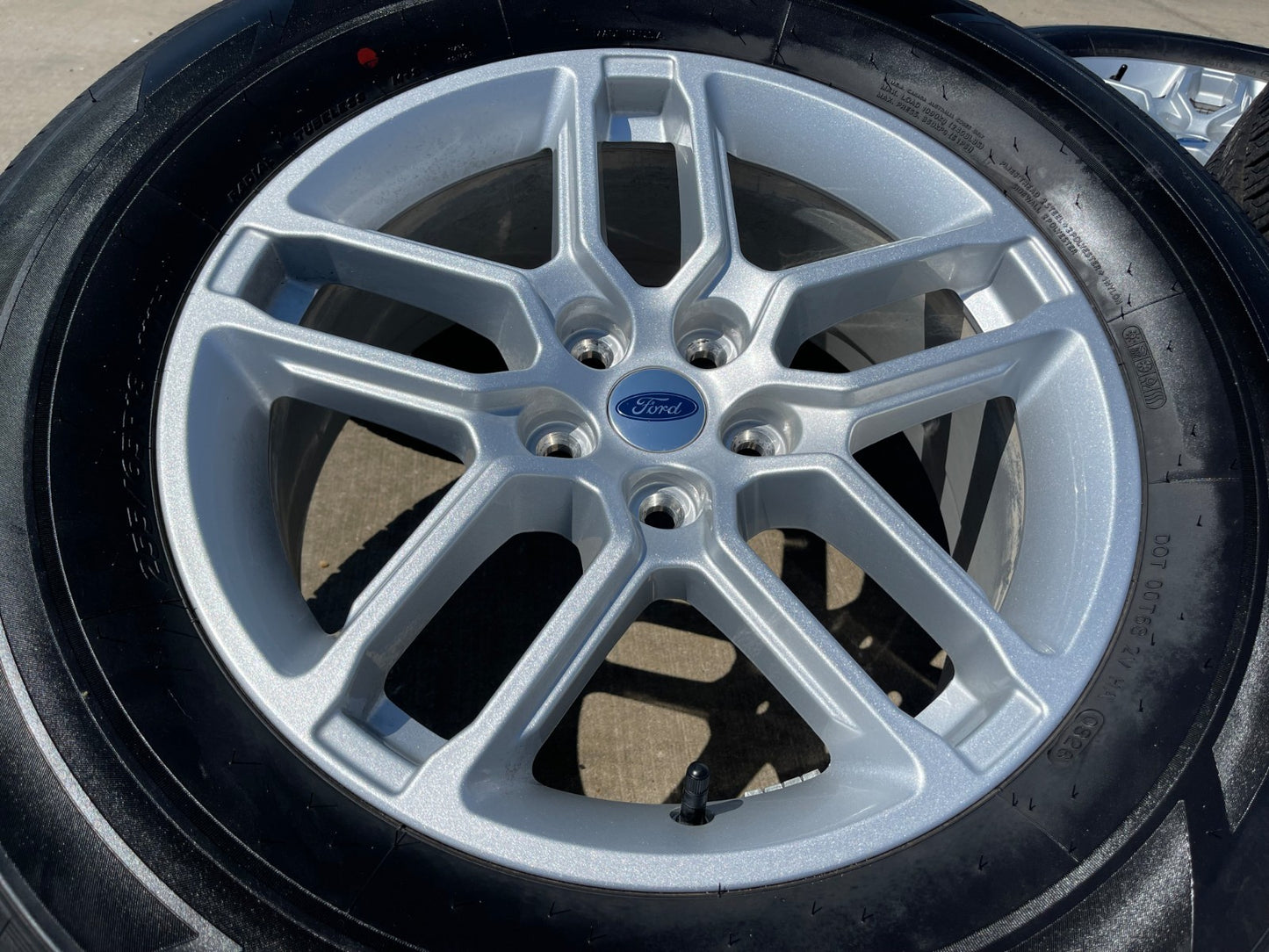 18" Ford Explorer Limited OEM 94024 rims wheels Lincoln Aviator HANKOOK NEW