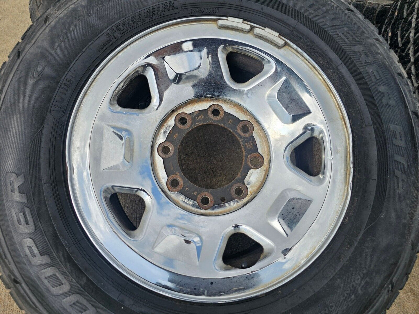17" Ford F-250 F-350 OEM 3620 3621 wheels rims tires