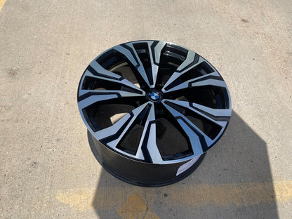 23" 23x10.5 BMW X7M X5 X6 X7 OEM Series 86674 REAR wheel rim 2023 2024 2025 2026