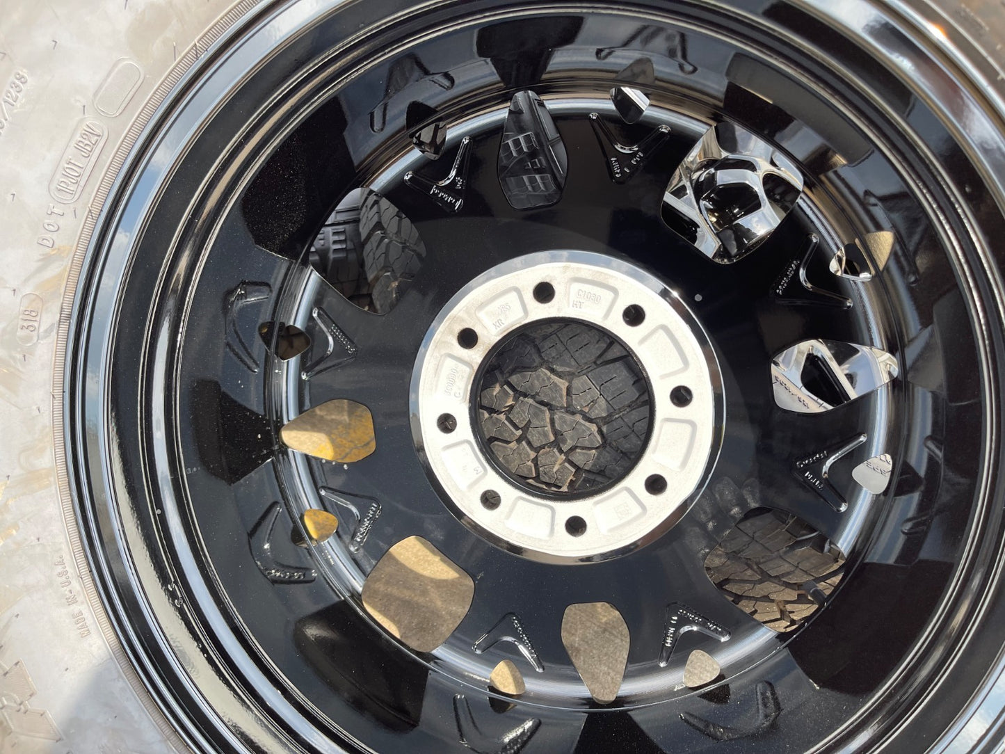 20" Ford F-250 F-350 OEM Lariat wheels rims 10292 tires GOODYEAR