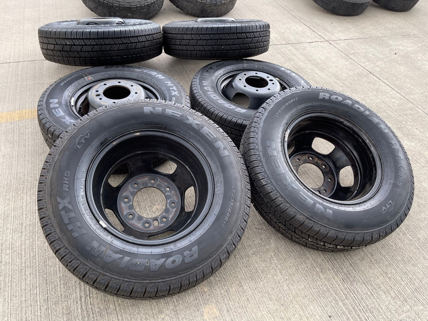 17" Dodge Ram 3500 Dually Laramie 8x200 wheels rims 2703 2704 OEM