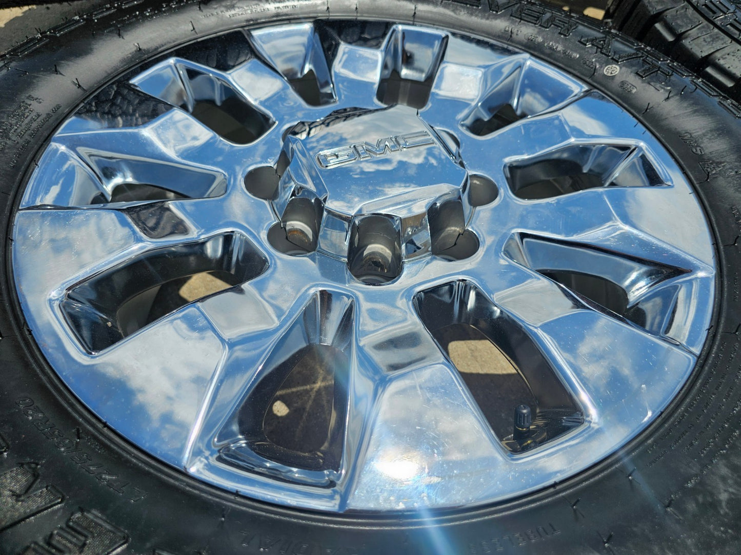 20" GMC Sierra DENALI Chevy Silverado 2500 3500 OEM 5960 5947 wheels rims SET