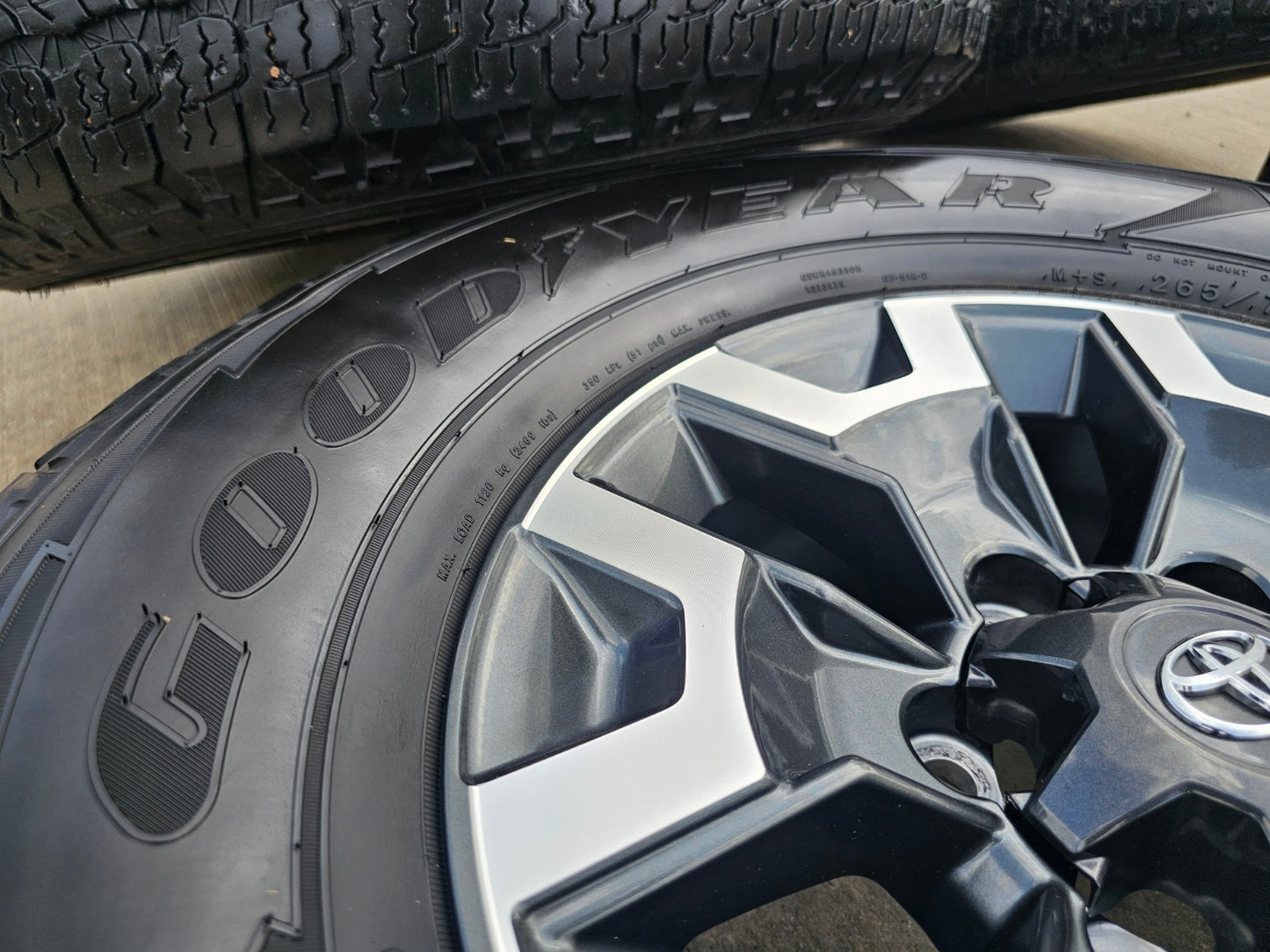 16" Toyota Tacoma TRD wheels rims SET 75189 OEM 4Runner FJ GOODYEAR