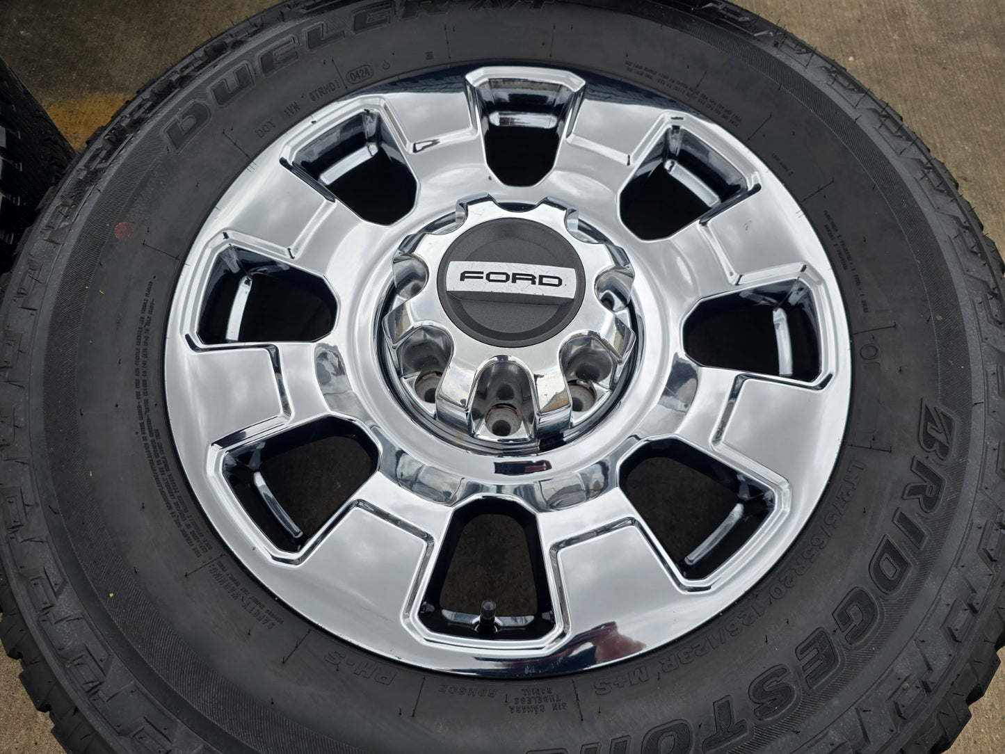 20" Ford F-250 F-350 OEM LARIAT LIMITED 10295 25085 10552 wheels rims CHROME