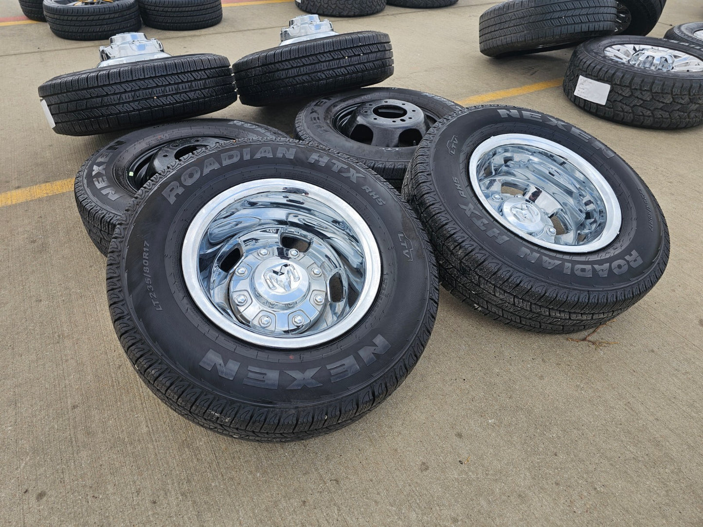 17" Dodge Ram 3500 Dually Laramie 8x200 wheels rims 2703 2704 OEM 2024 2025