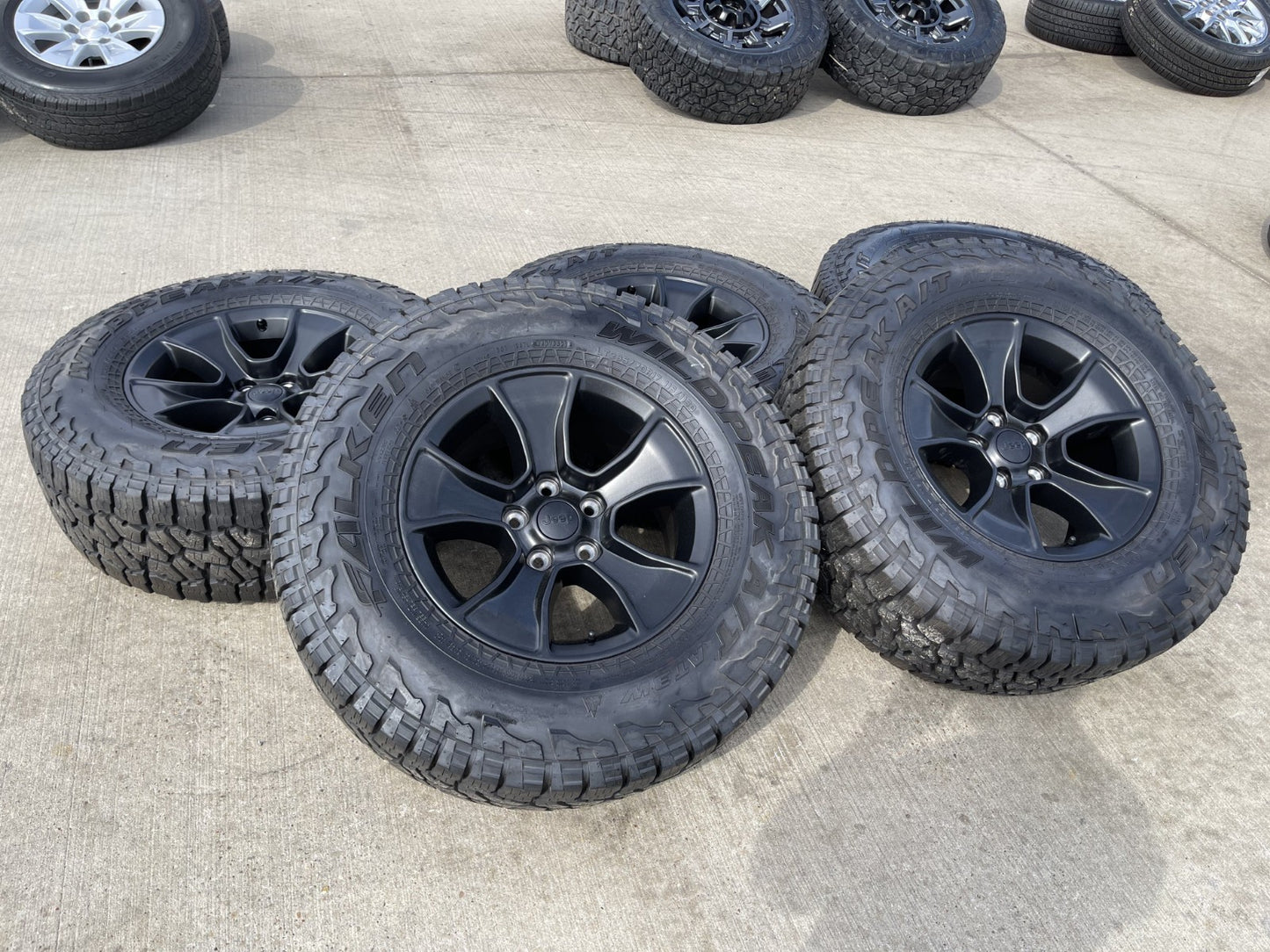 (5) 17" Jeep Wrangler Rubicon OEM 96226 wheels rims Gladiator FALKEN A/T3 NEW