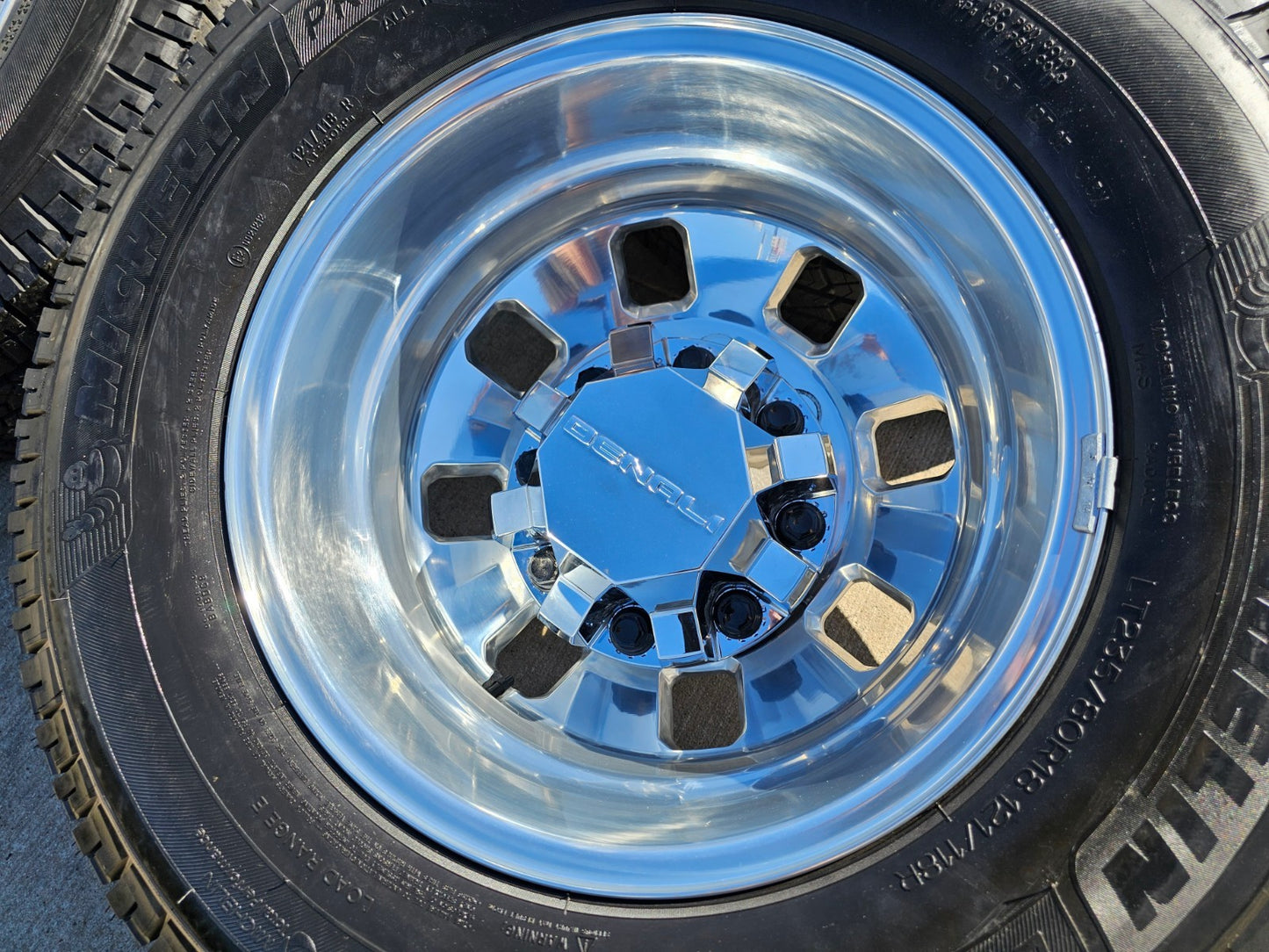 18" GMC Sierra 3500 DENALI Dually rims wheels OEM 14127 14129 8x210 MICHELIN NEW