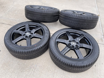22" Toyota Tundra Sequoia OEM wheels rims 75282 Land Cruiser GX550 PIRELLI NEW