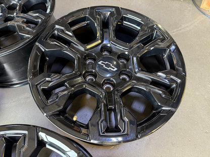 18" Chevy Silverado ZR2 Tahoe TRAIL BOSS Sierra OEM 95415 wheels rims SET NEW