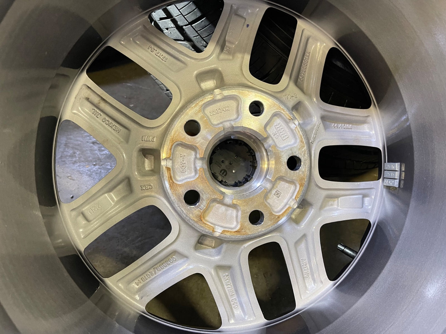 17" Jeep Wrangler Rubicon OEM wheels rims 9324 Gladiator 2024 2025 2026 2027 NEW