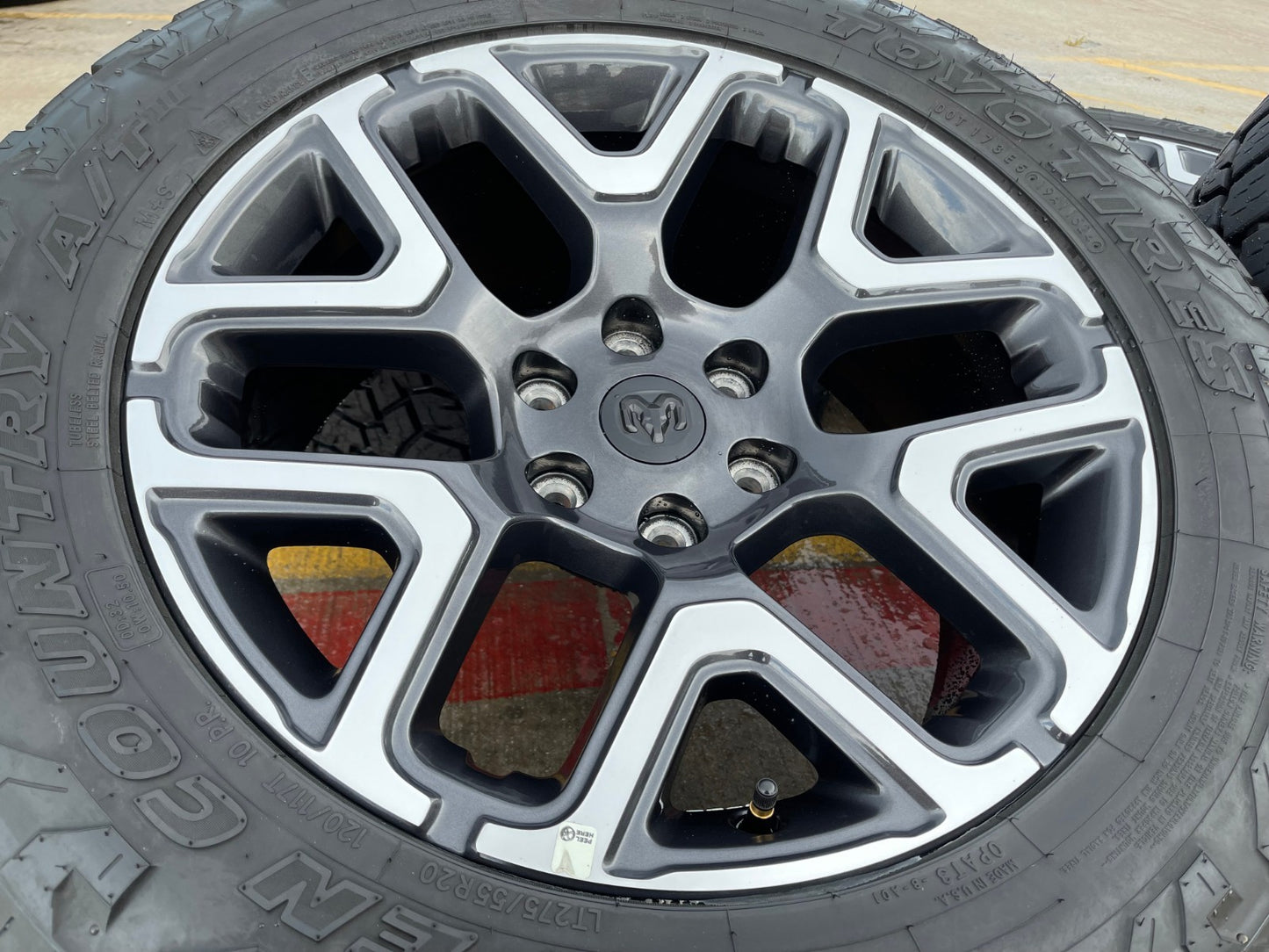 20" Dodge Ram 1500 OEM 94059 Laramie wheels rims 68583860AA TOYO A/T3