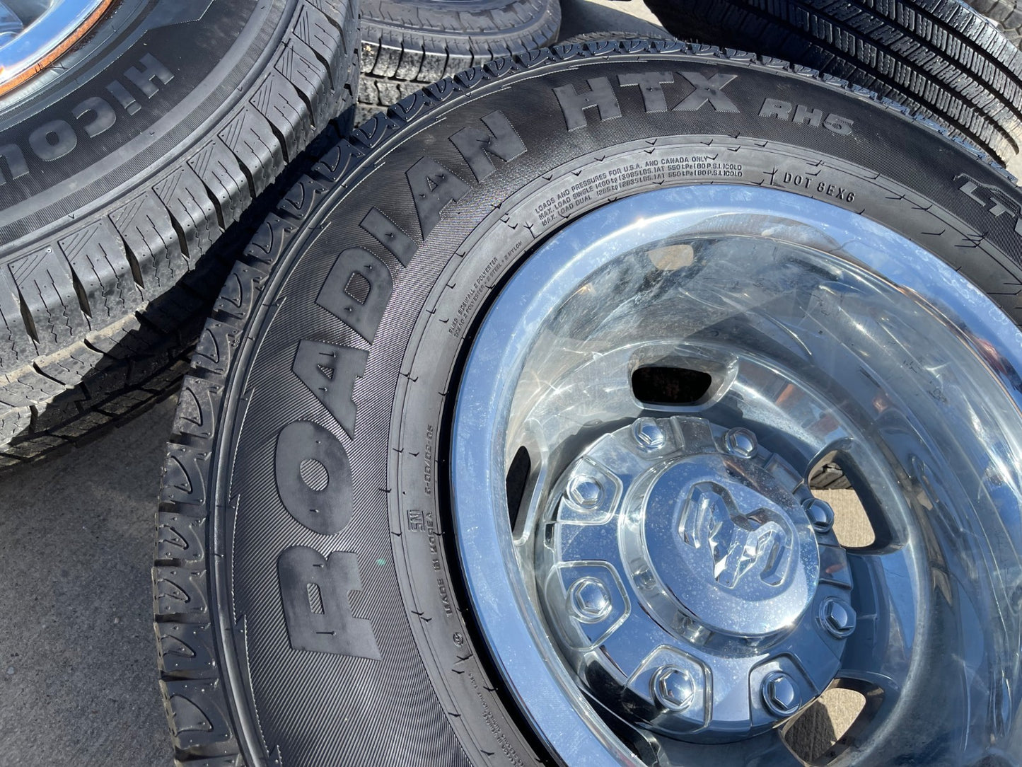 17" Dodge Ram 3500 Dually Laramie 8x200 wheels rims 2703 2704 OEM DISCOUNTED