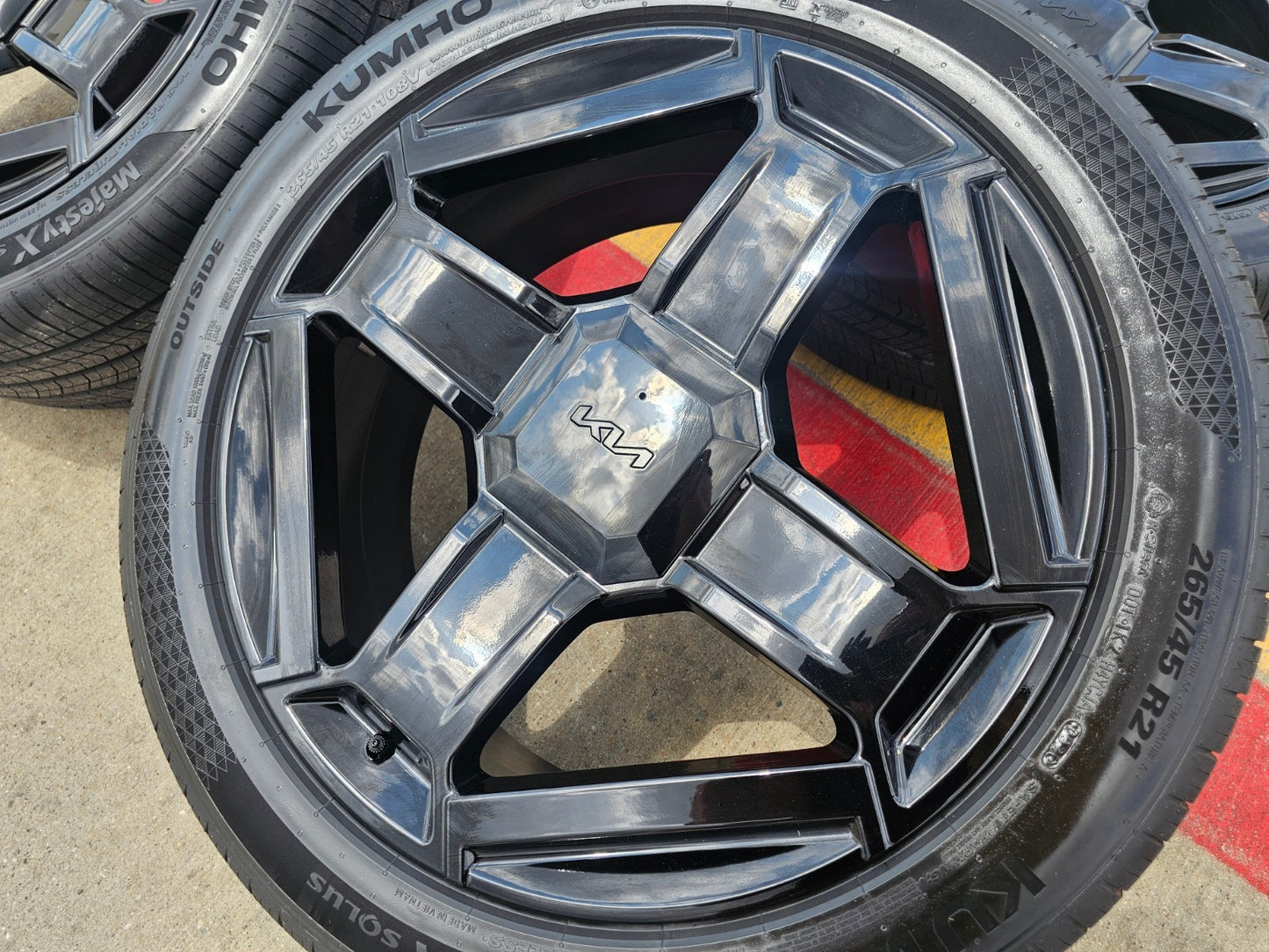 21" Kia Telluride Prestige OEM wheels rims Sorento Sedona SET 2025 2026 2027 NEW
