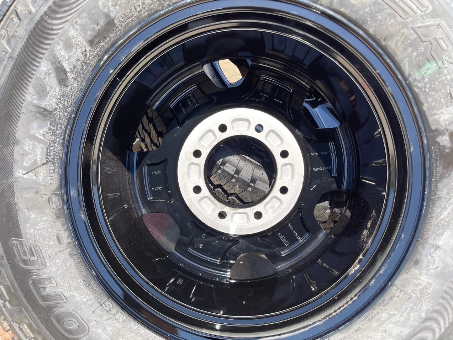 18" Ford F-250 F-350 TREMOR FX-4 OEM black wheels 10298 tires DUELER A/T NEW
