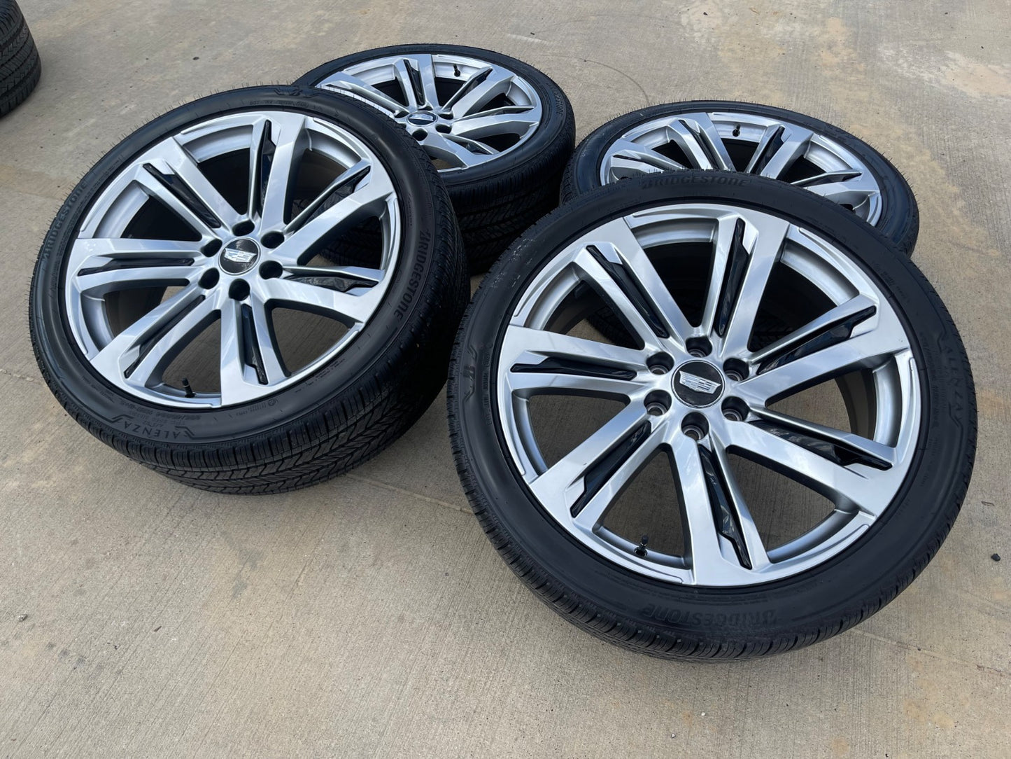 24" Cadillac Escalade V OEM PLATINUM wheels rims SET 2024 2025 2026 2027 NEW
