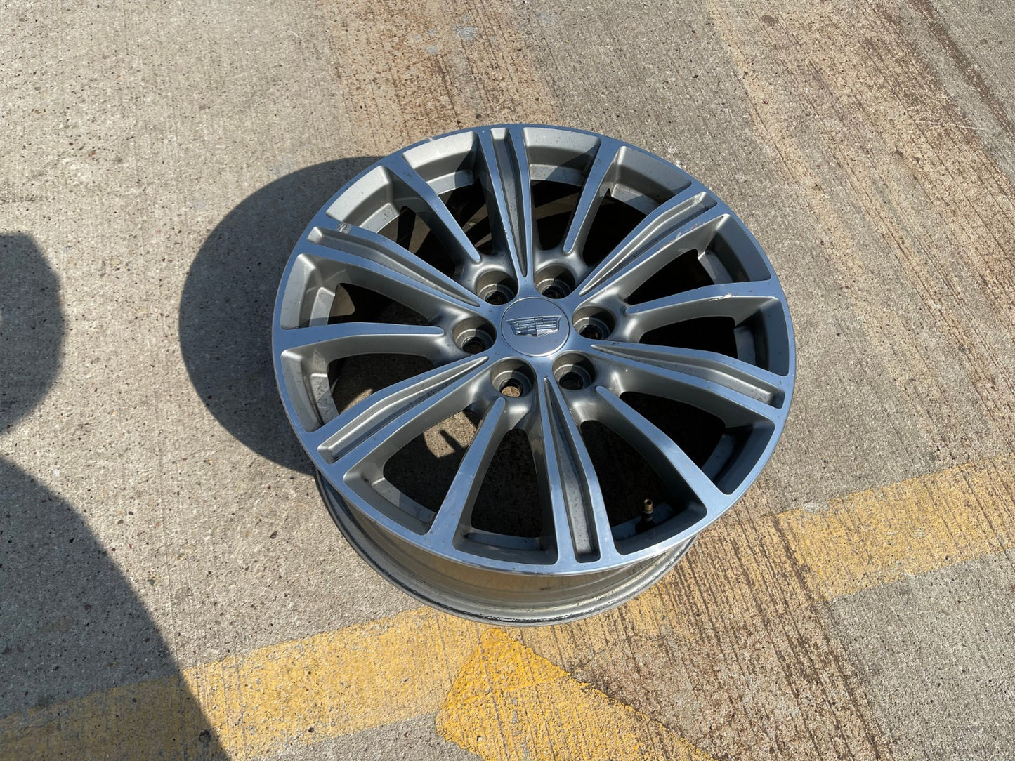 18" Cadillac XT6 XT5 SRX OEM wheel rim spare Blazer Acadia 4799 4798