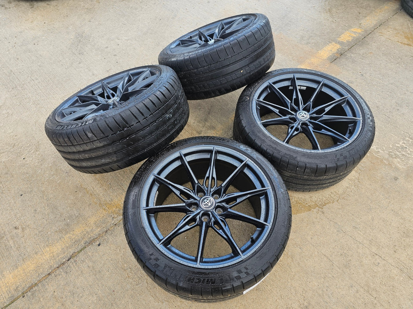 19" Toyota Supra GR OEM 75327 wheels rims 5x112 BMW Z4 2024 2025 2026 MICHELIN