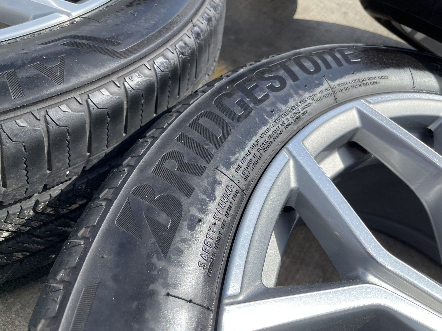 21" BMW X6 X7 OEM 86533 96409 Series 753 wheels rims tires BRIDGESTONE