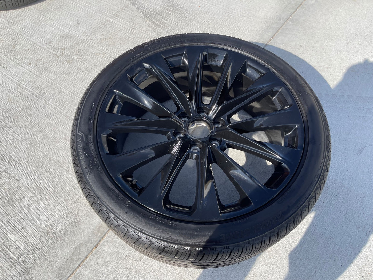 (1) 24" Cadillac Escalade V OEM ONYX wheel rim 2022 2023 2024 2025 2026 2027