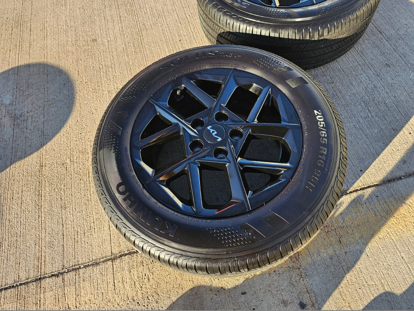 16" Kia K4 K5 OEM wheel rim tire Stinger Forte Optima 2023 2024 2025 2026 NEW