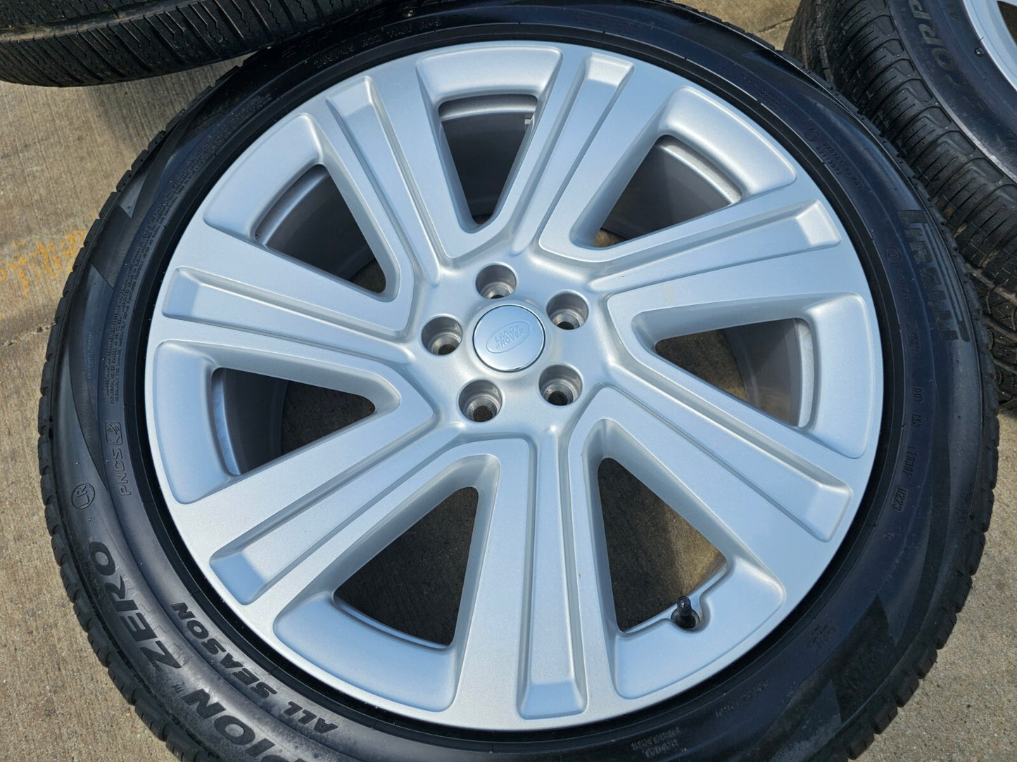 22" Land Rover Range AUTOBIOGRAPHY OEM wheels rims 2023 2024 2025 2026 NEW
