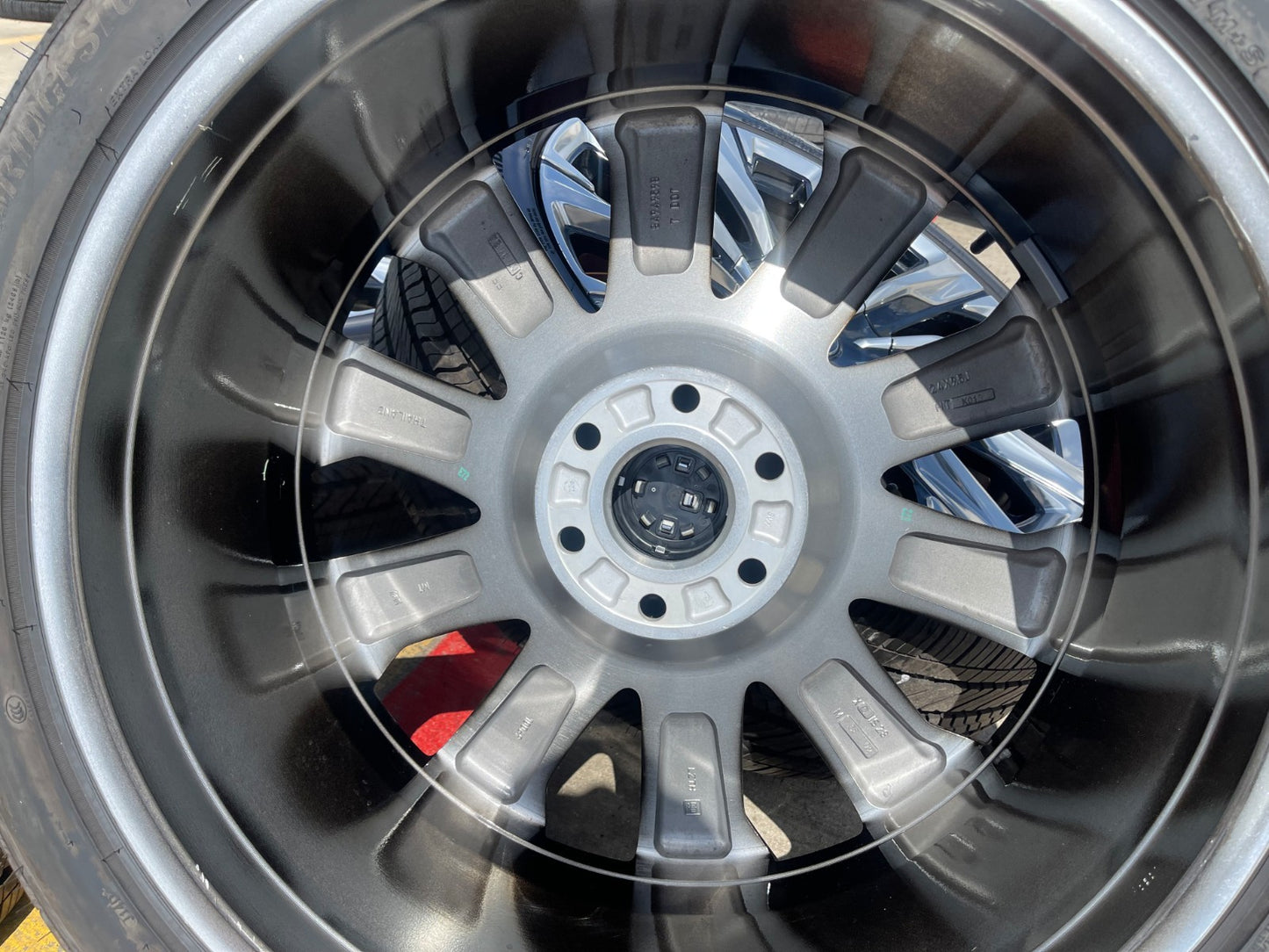 24" Cadillac Escalade PLATINUM OEM wheels rims V SET 2024 2025 2026 2027 NEW
