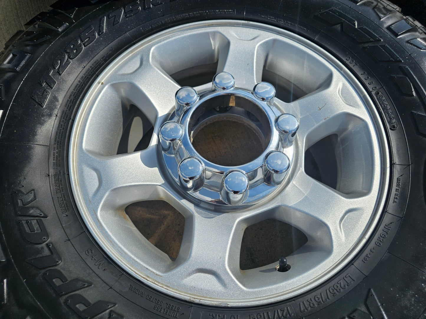 17" Ford F-250 F-350 OEM rims wheels 3950 tires NITRO 34" DISCOUNTED