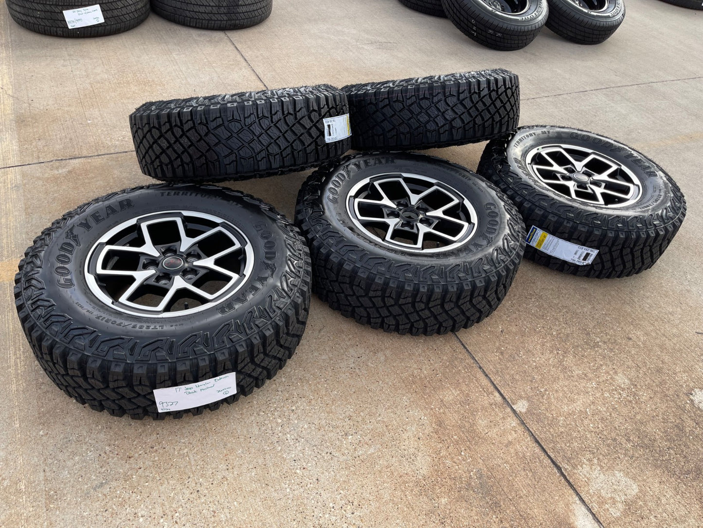 17" Jeep Wrangler Rubicon OEM 95730 9327 wheels rims Gladiator GOODYEAR 33" NEW