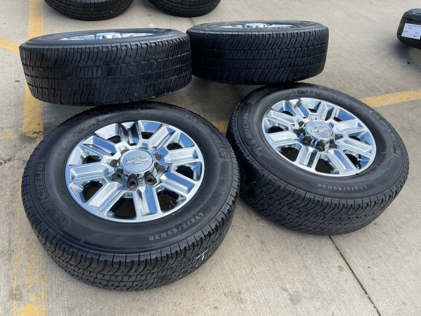20" Chevy Silverado High Country LTZ 2500 3500 OEM wheels rims MICHELIN