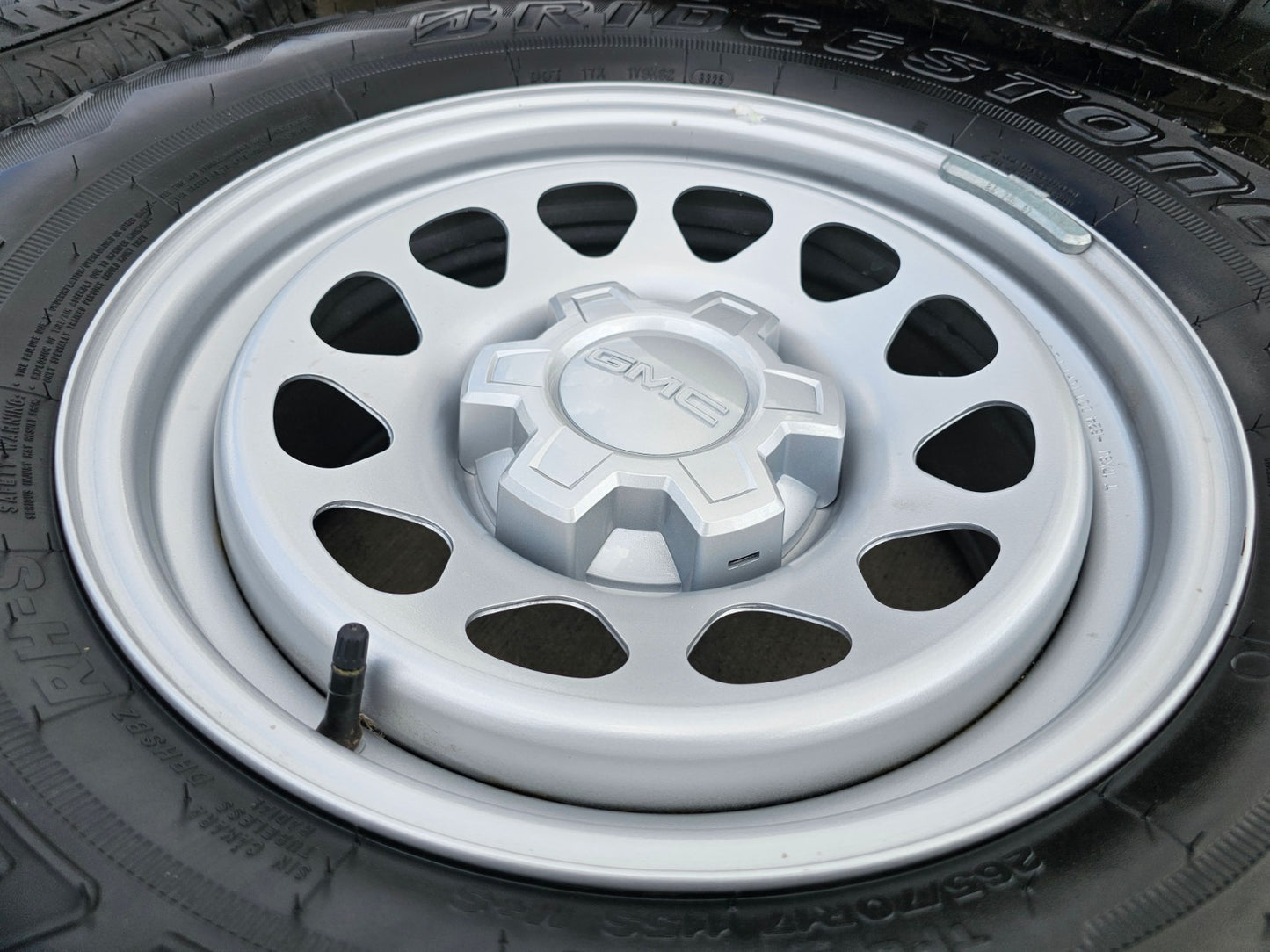 17" Chevy Silverado GMC Sierra OEM wheels rims 8130 Canyon Colorado DUELER NEW
