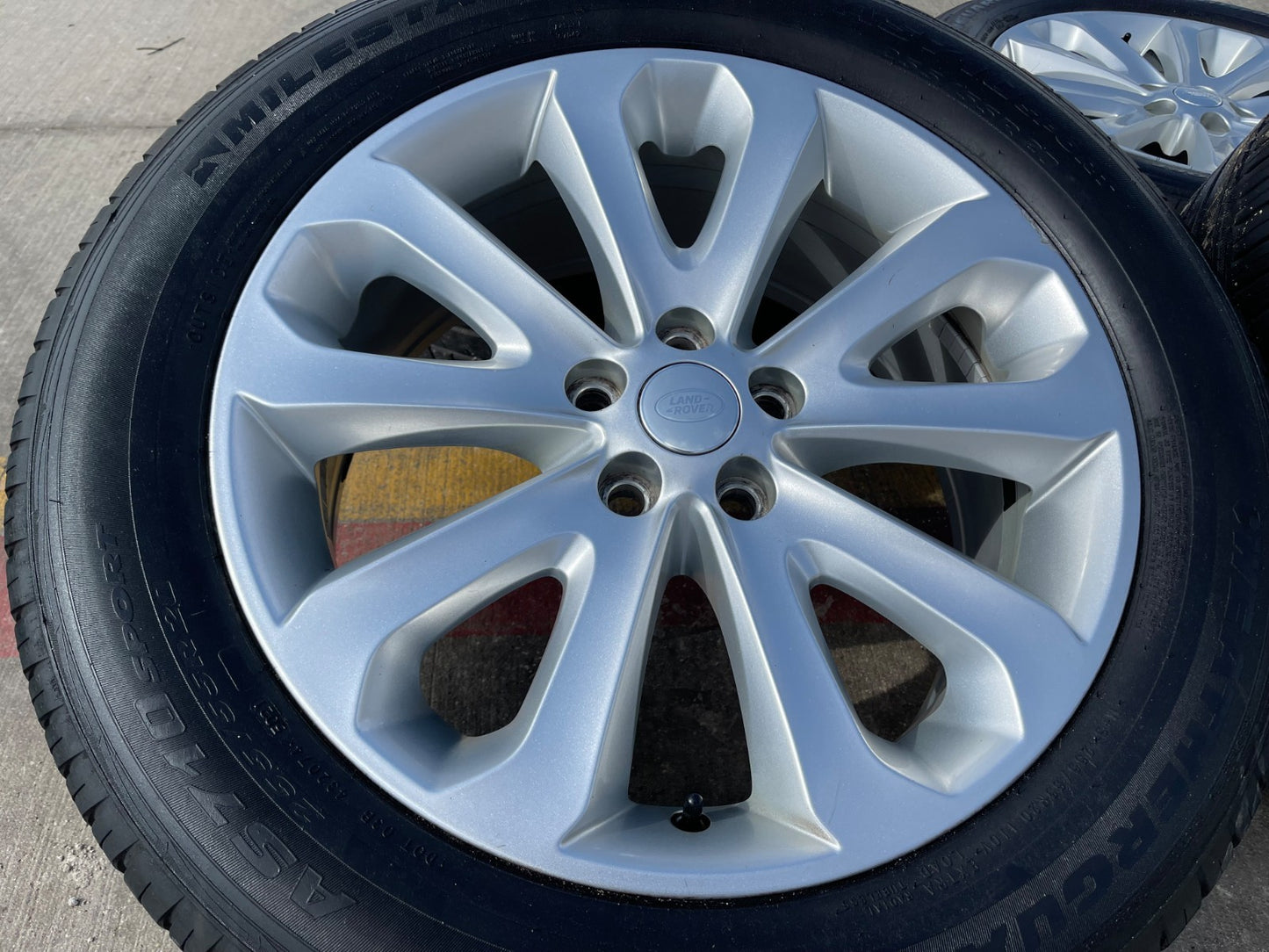 20" Range Rover OEM 72245 wheels rims Land Defender tires DISCOUNTED