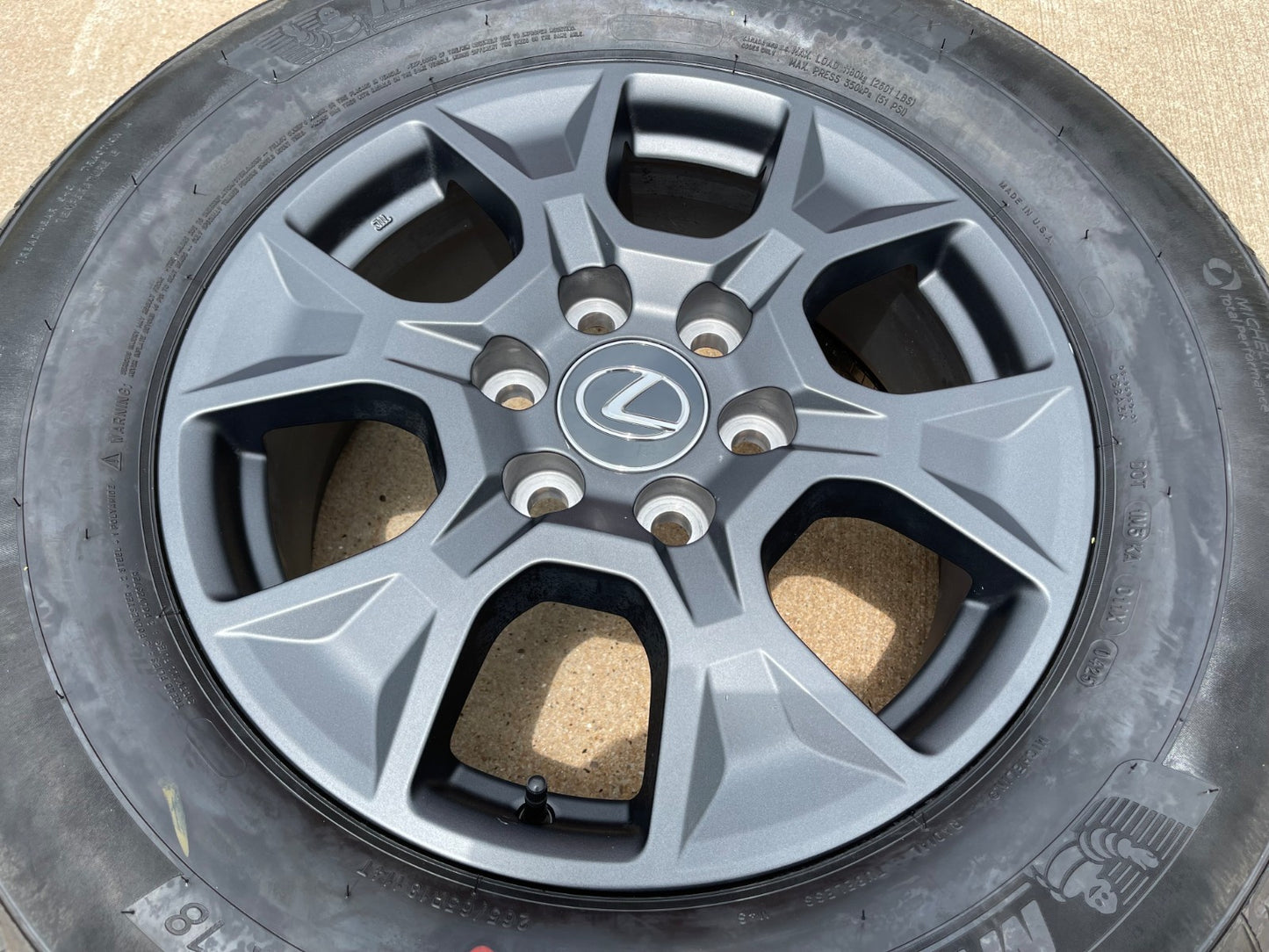 18" Lexus GX550 OEM 10544 wheel rim Toyota Land Cruiser Tundra Sequoia NEW