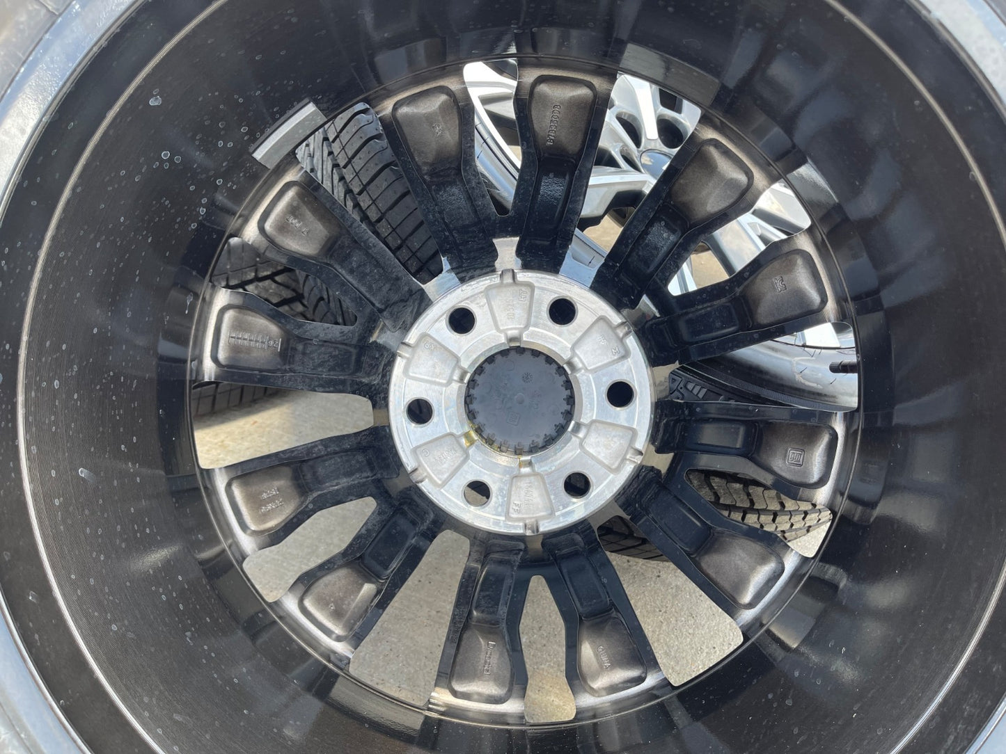 22" Chevy Tahoe Silverado Suburban OEM wheels rims 2023 2024 2025 2026 2027 NEW