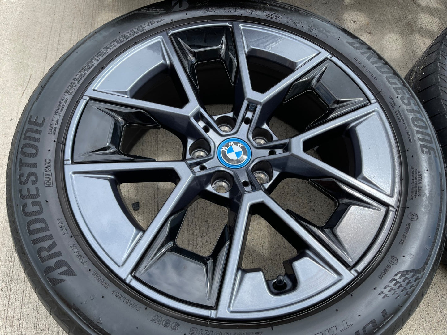 18" BMW OEM 4 5 Series wheels rims 86629 86630 i4 i5 2023 2024 2025 2026 2027