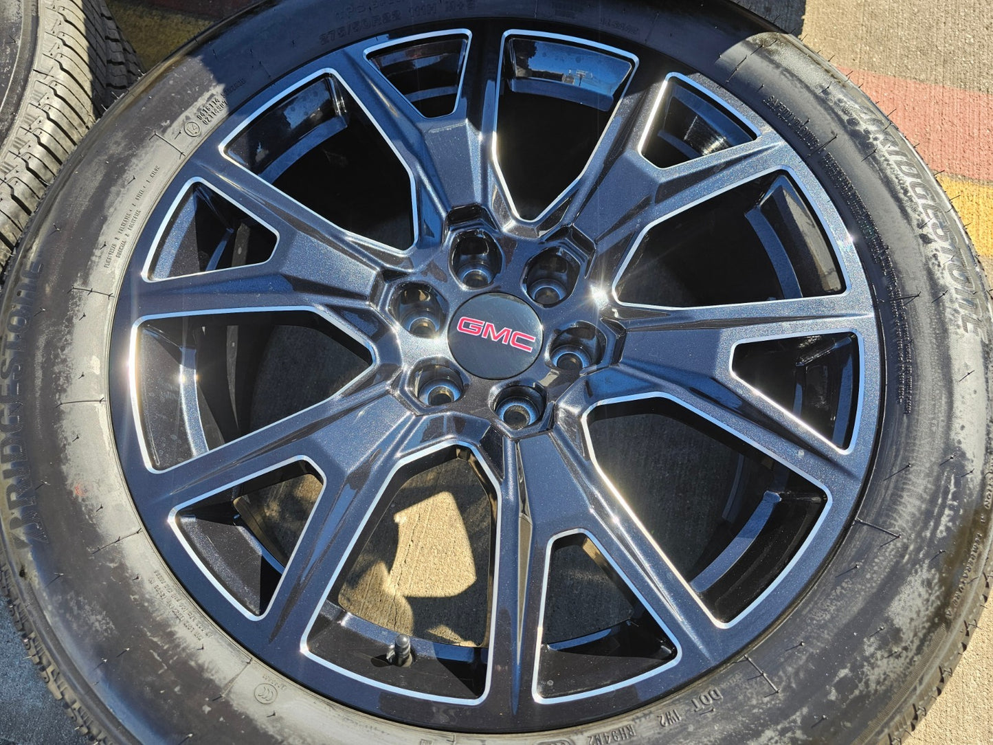 22" GMC Yukon Sierra Chevy Tahoe Escalade OEM 5944 wheels rims 2025 2026 NEW