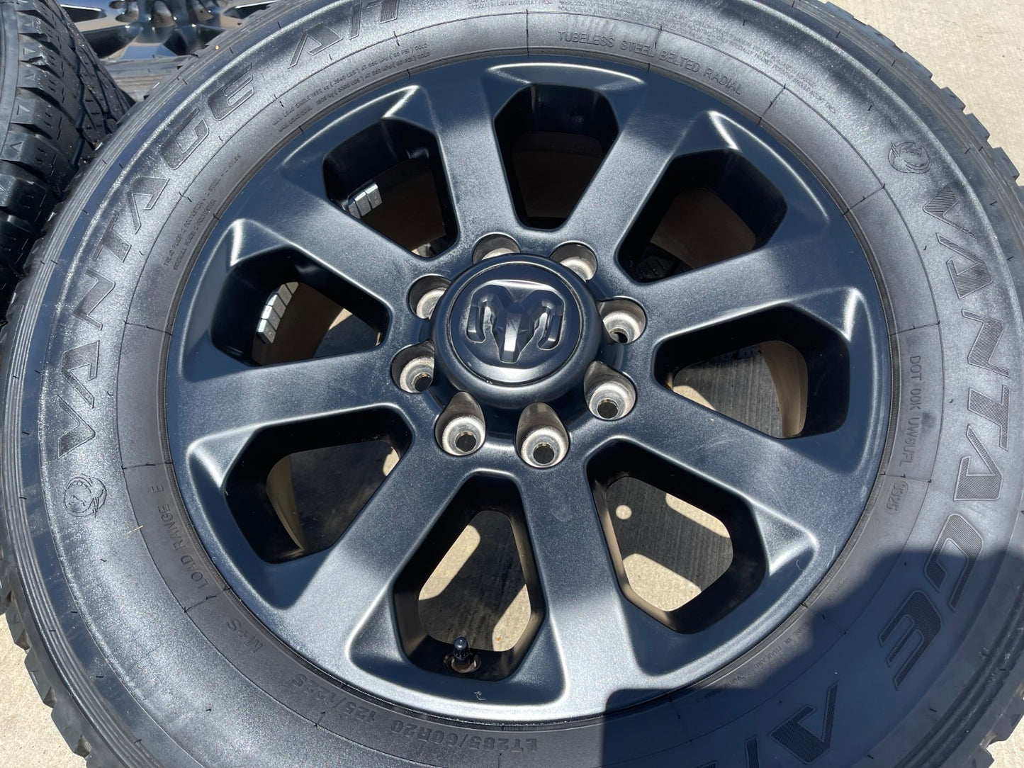 20" Dodge Ram 2500 3500 LARAMIE OEM 2700 wheels rims SET