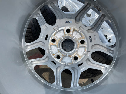 (1) 18" Dodge Charger DAYTONA Challenger EV OEM wheel rim tire