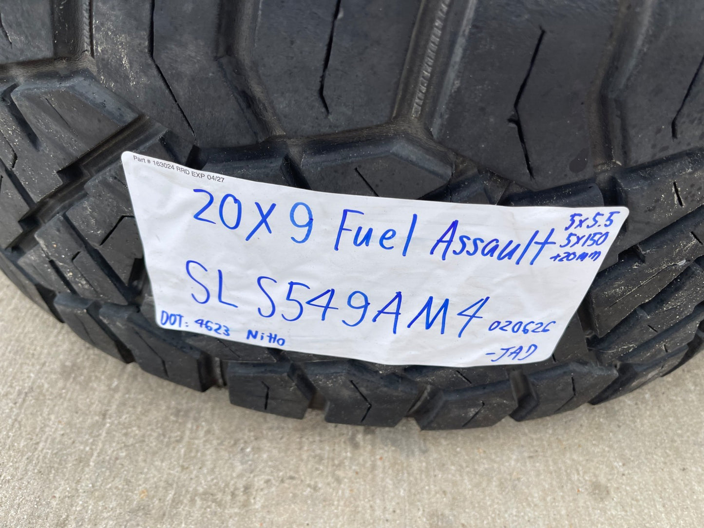 20" 20x9 FUEL Assault D546 Toyota Tundra TSS TRD wheels rims 5x139 5x150 NITRO