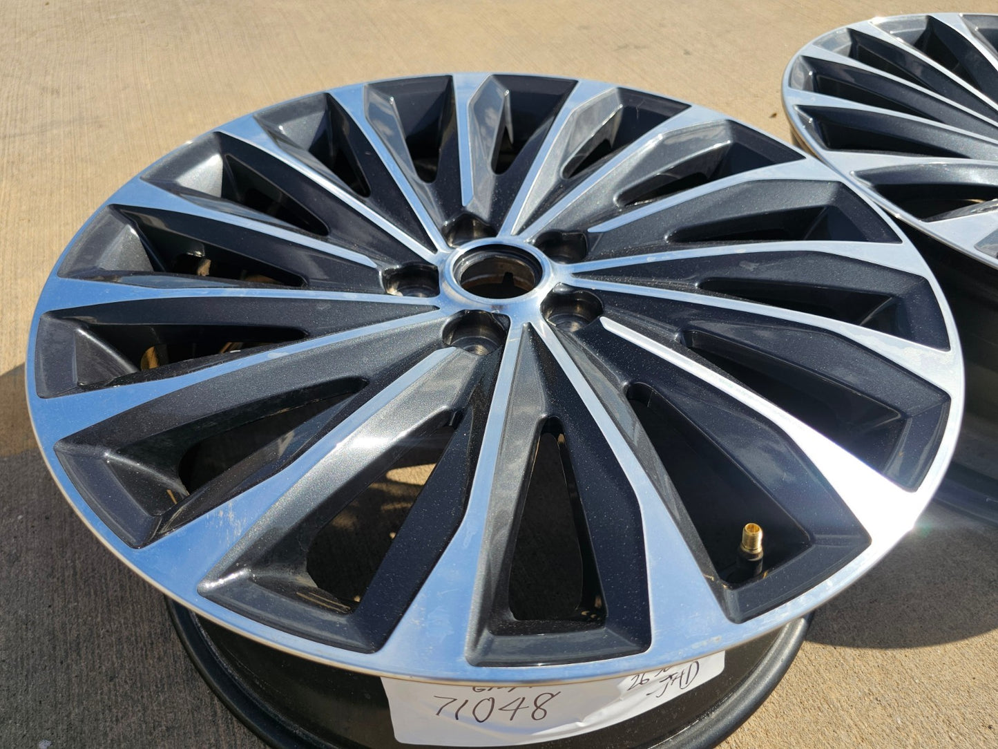 20" Hyundai Palisade Calligraphy OEM 71048 wheel rim 2023 2024 2025 2026 2027