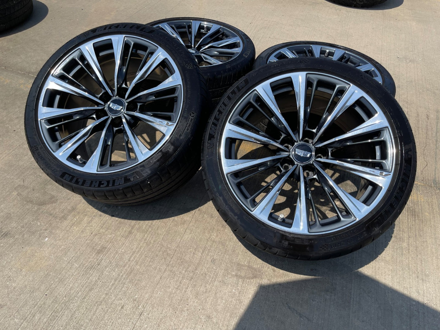 19" Cadillac CT5 CT5-V Platinum OEM 14072 14074 wheels rims 2024 2025 2026 2027