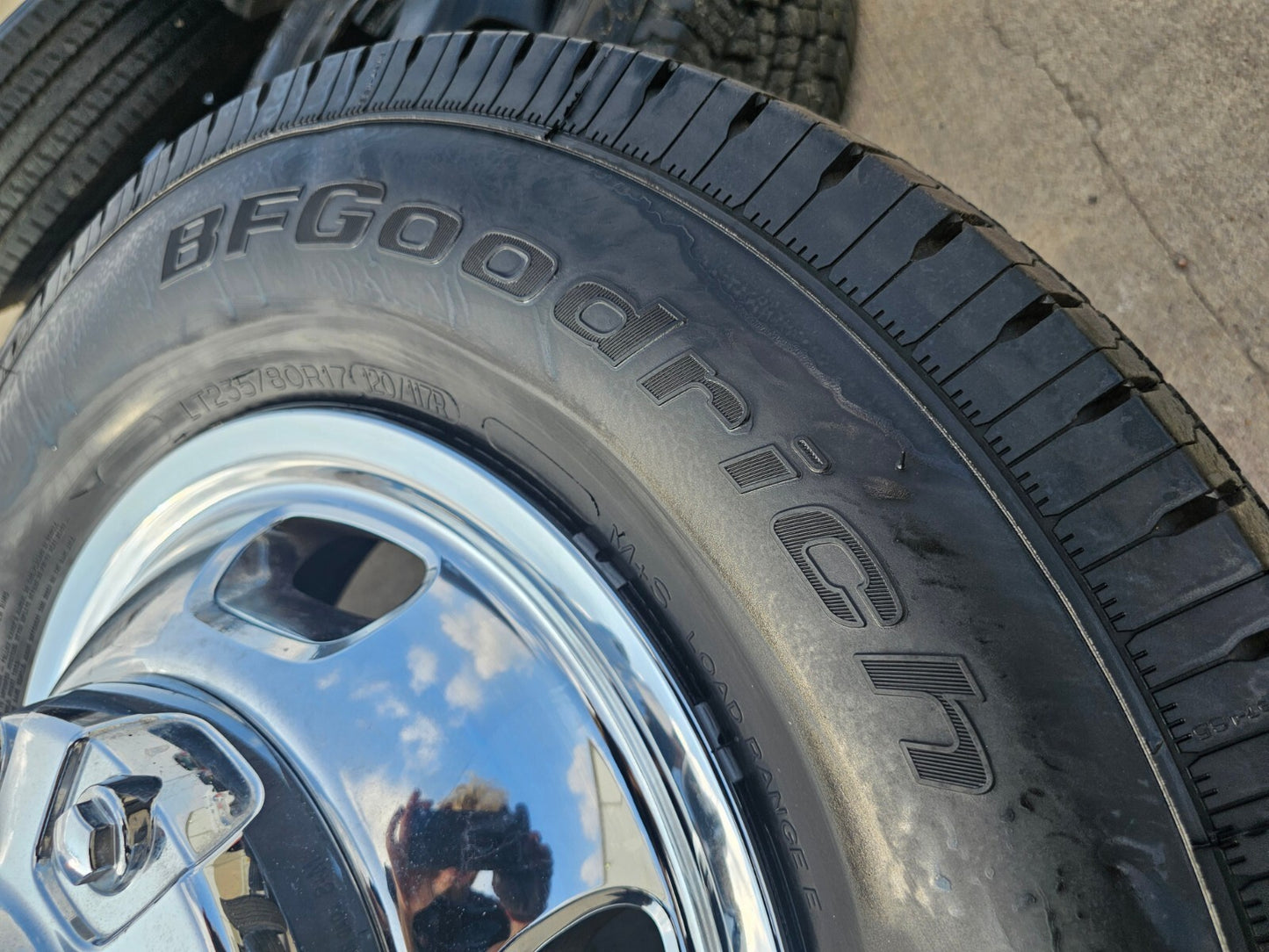 17" Dodge Ram 3500 Dually Laramie 8x200 wheels rims 2703 2704 OEM tires