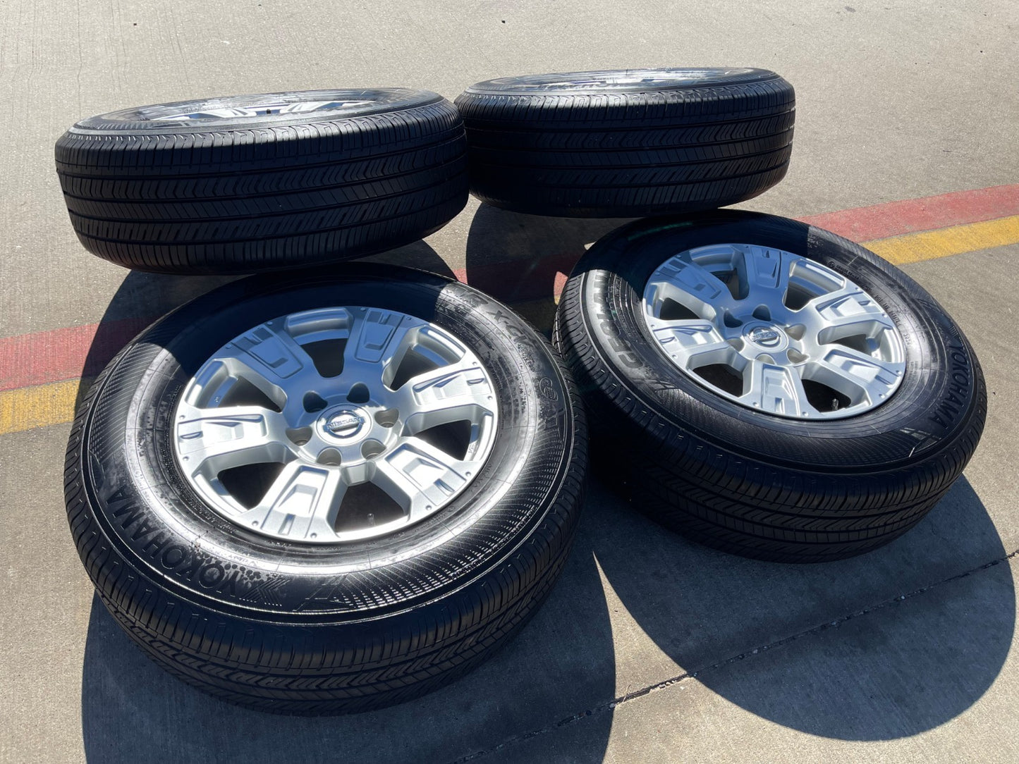18" Nissan Titan Armada OEM 62752 wheels rims tires YOKOHAMA