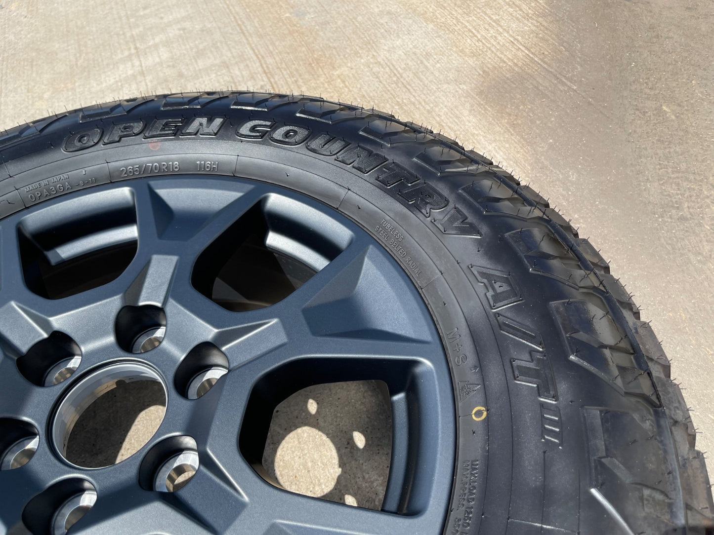 18" Lexus GX550 OEM 10544 wheel rim Toyota Land Cruiser Tundra Sequoia NEW