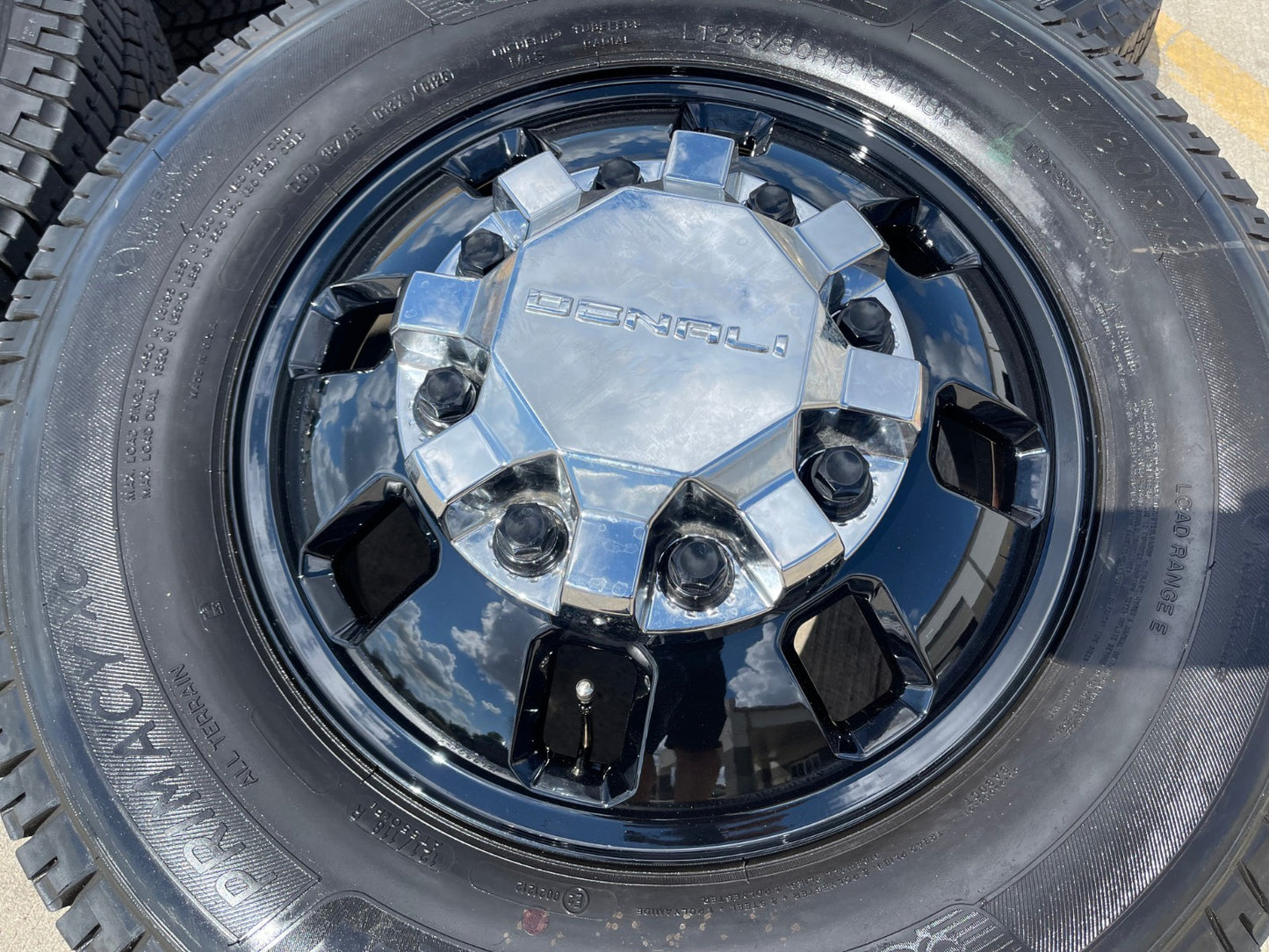 18" GMC Sierra 3500 DENALI Dually rims wheels OEM 8x210 2025 2026 MICHELIN NEW