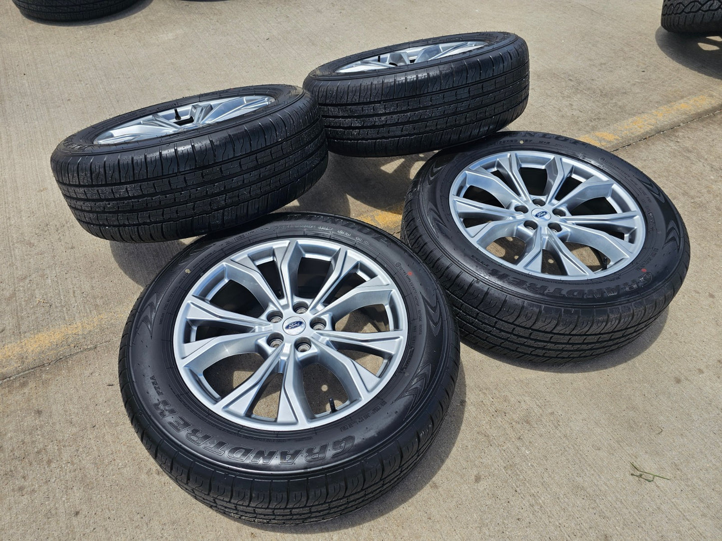 20" Ford Explorer Limited OEM rims wheels 10268 Lincoln Aviator DUNLOP NEW
