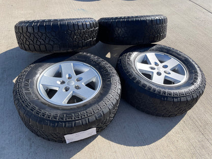 17" Jeep Gladiator OEM wheels rims 9074 Wrangler Kenda Klever A/T