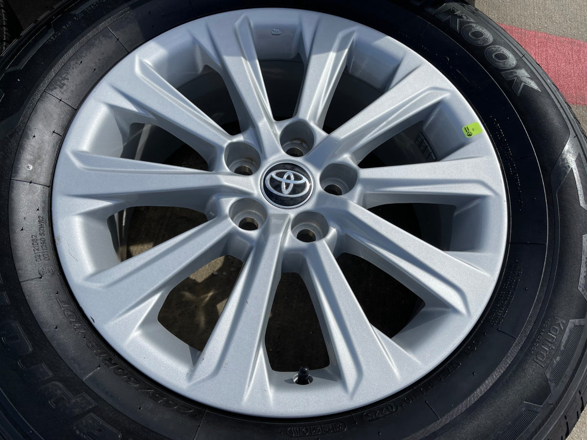 18" Toyota Grand Highlander OEM 10525 wheels rims Lexus TX350 SET HANKOOK
