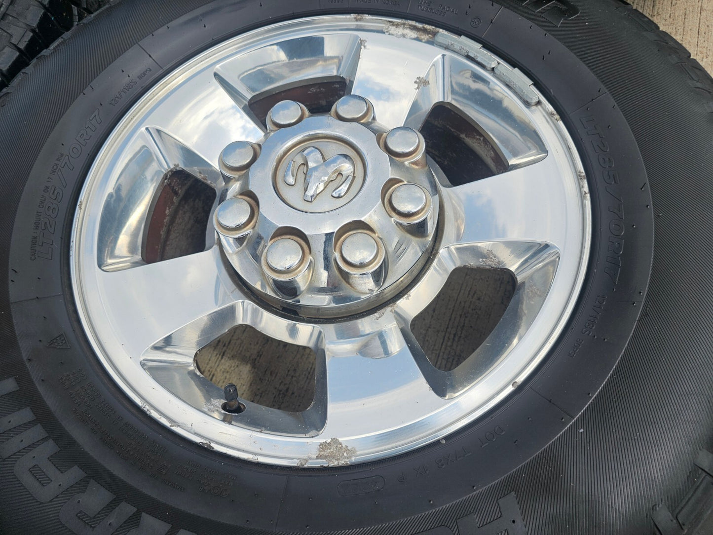 17" Dodge Ram 2500 3500 OEM wheels rims 2187 tires