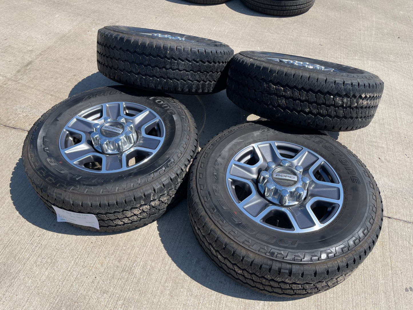 18" Ford F-250 F-350 Lariat FX-4 OEM wheels 10480 10298 tires BRIDGESTONE A/T